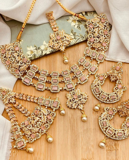 Orchid Zarcon Bridal set