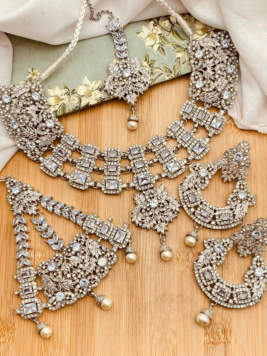 Orchid Zarcon Bridal set
